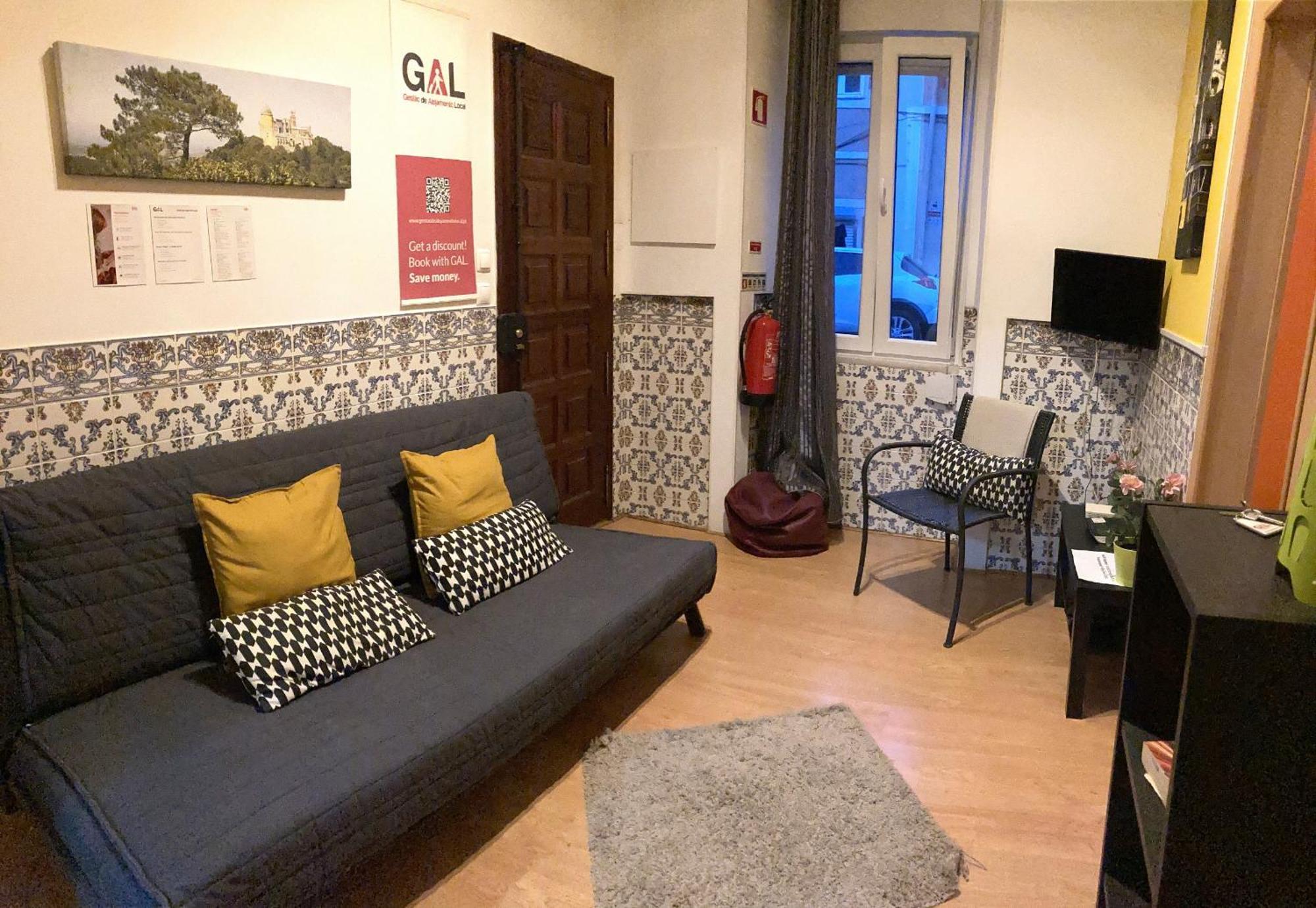 Lisbon T2 Apartment In Typical Villa In Sapadores Лиссабон Экстерьер фото